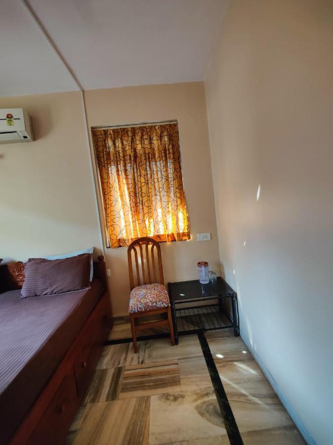 Menezes House Hotel Panaji Exterior foto