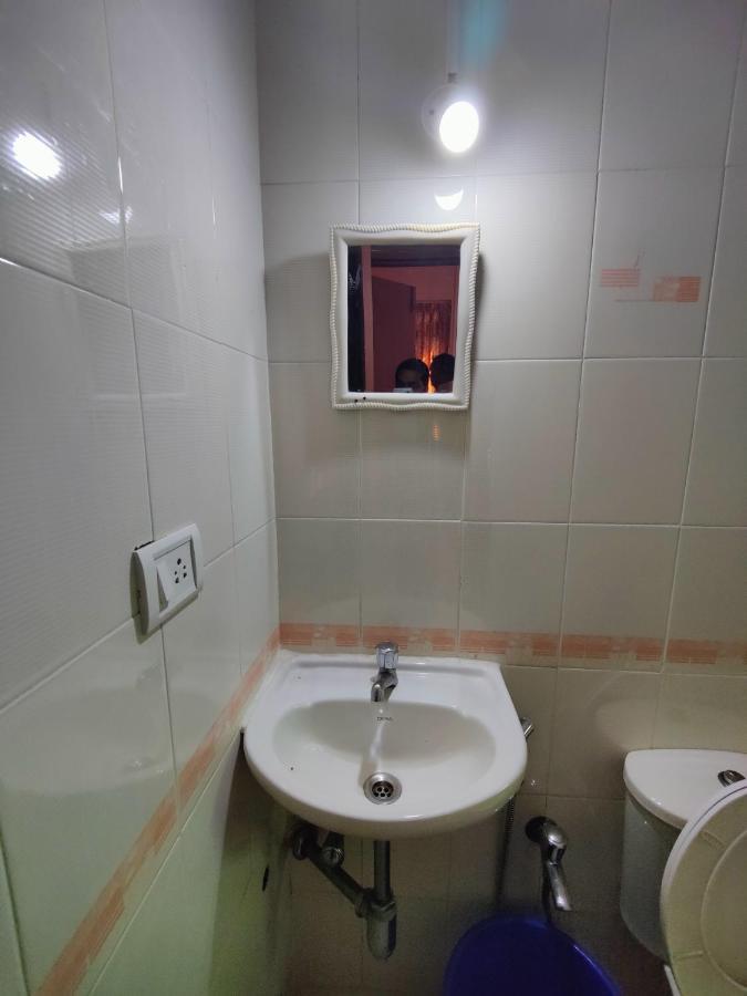 Menezes House Hotel Panaji Exterior foto