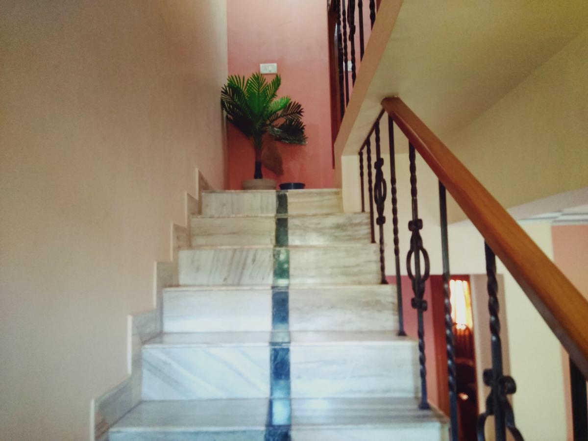 Menezes House Hotel Panaji Exterior foto