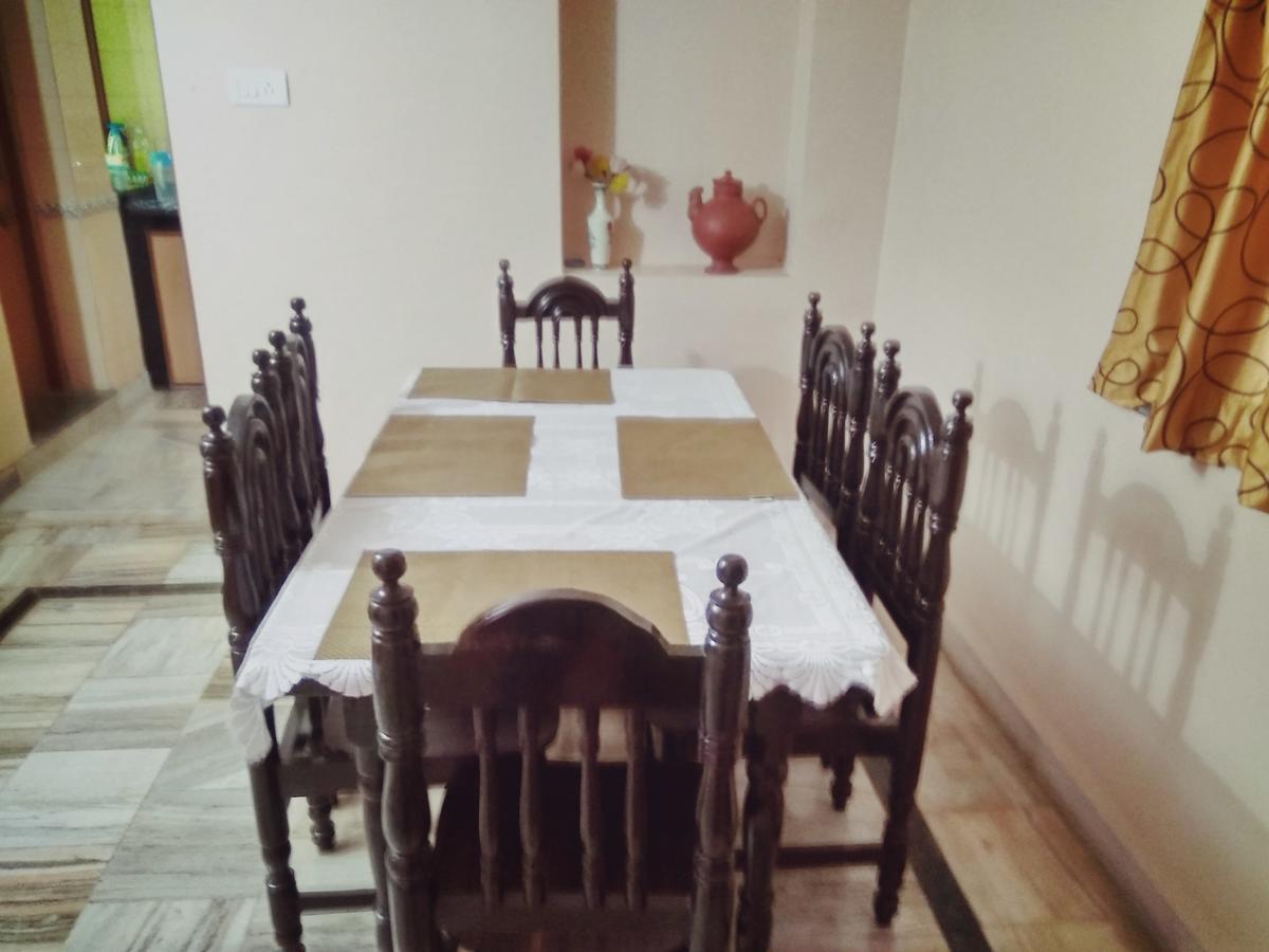 Menezes House Hotel Panaji Exterior foto