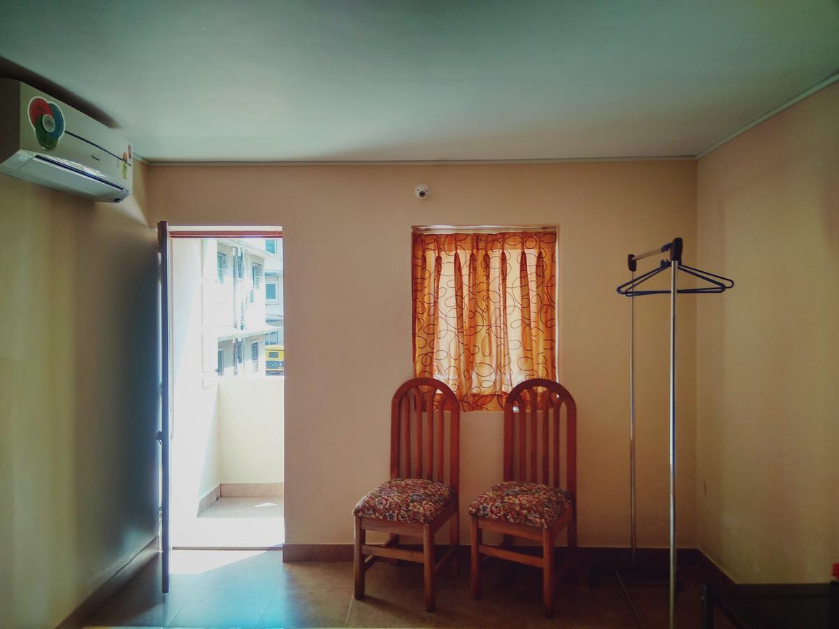 Menezes House Hotel Panaji Exterior foto