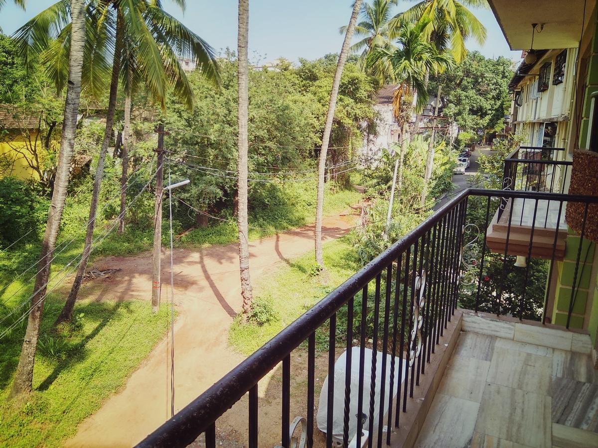 Menezes House Hotel Panaji Exterior foto